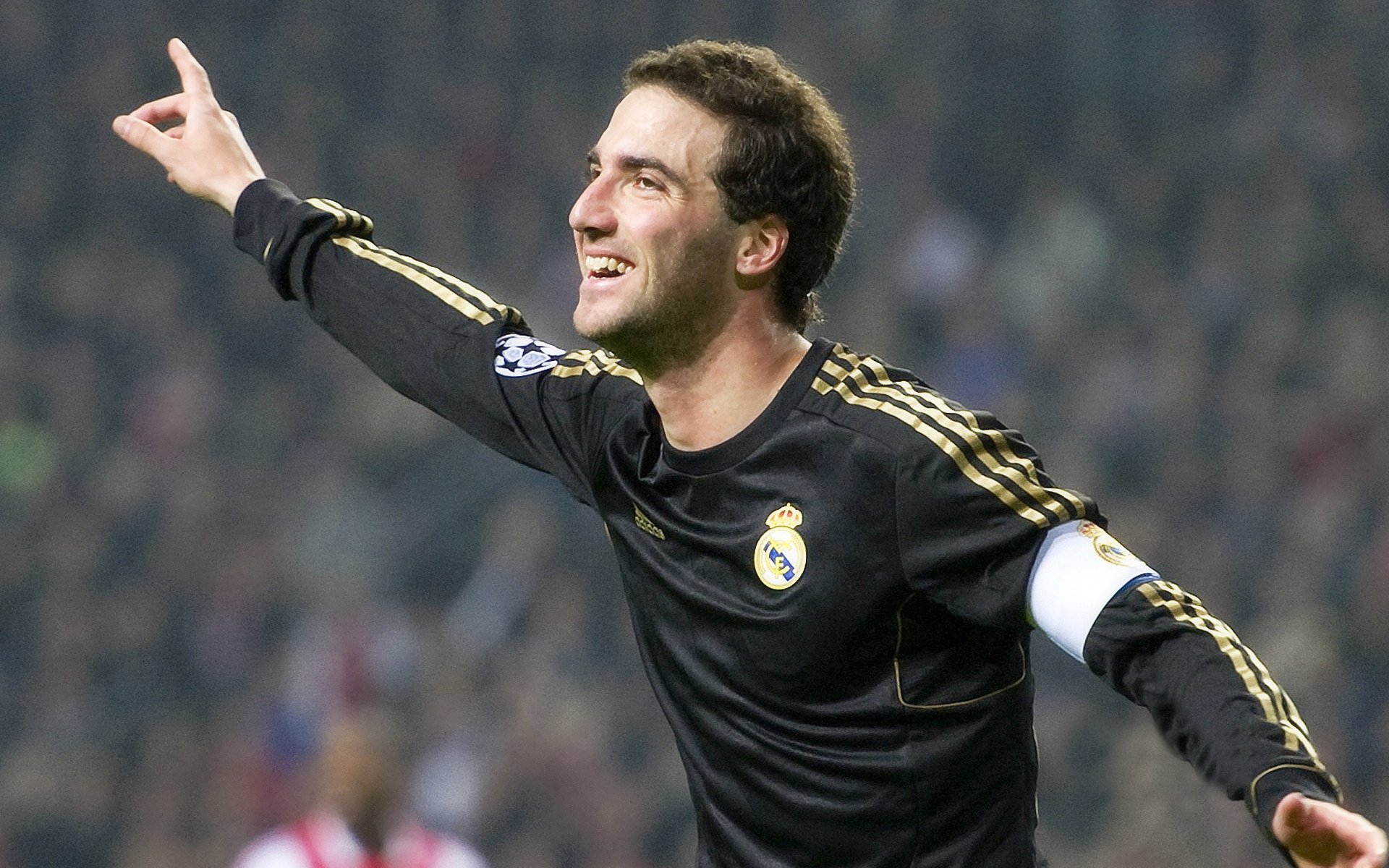 黄蜂官方宣布将更换队徽，打造新时代视觉识别，黄蜂队的口号叫什么合适